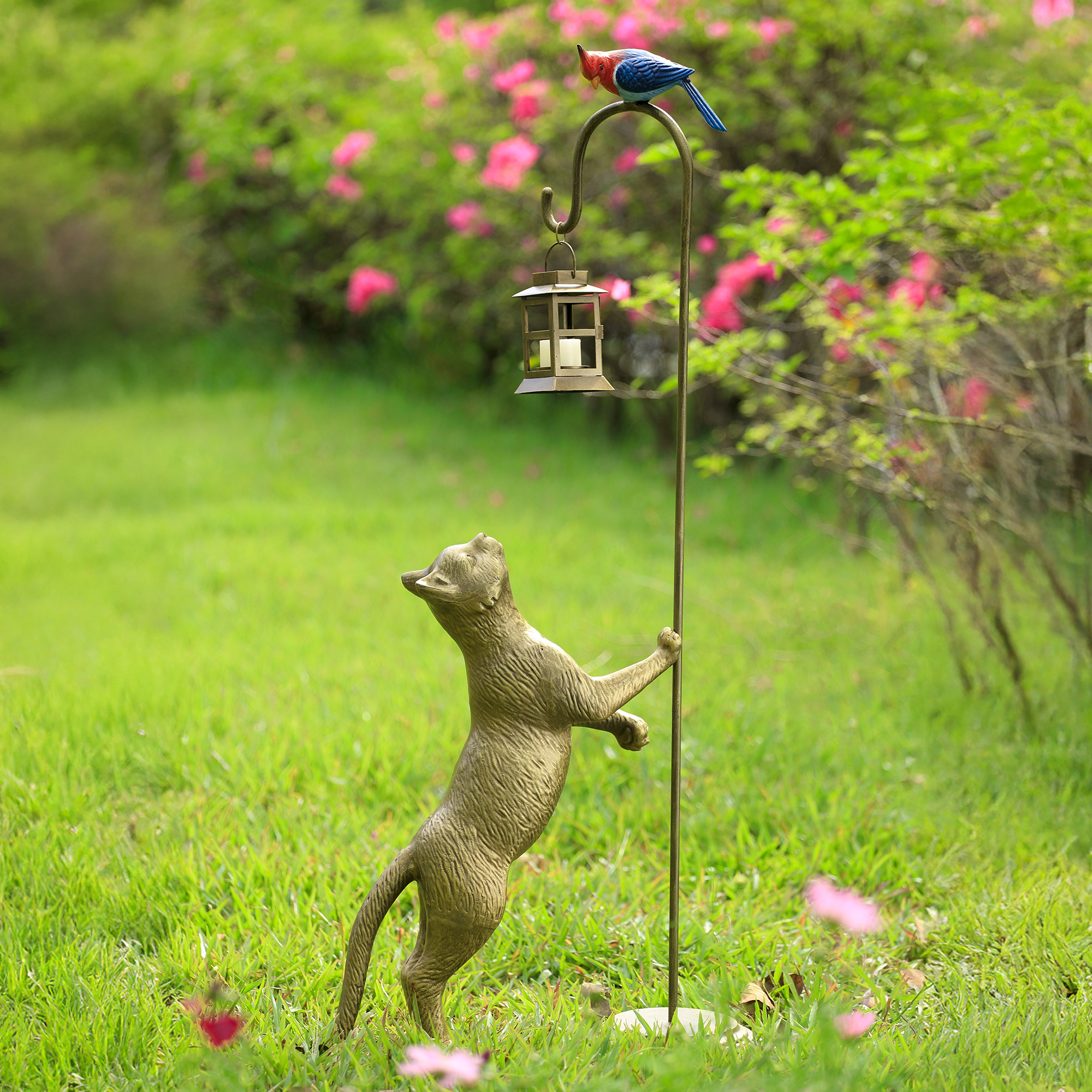 Garden Shepherd Hook with Snack Time Cat, Bird and Lantern