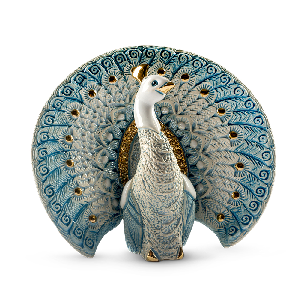 White Peacock Figurine by De Rosa