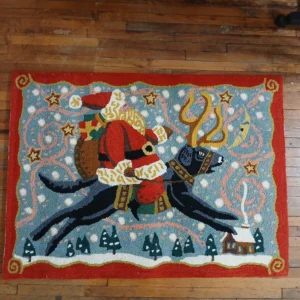 Flying Black Lab Hooked Wool Rug 2'6" X 3'6"