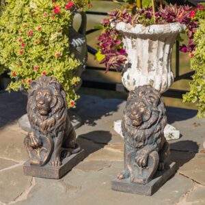 Set of 2 Magnesium Lions with Fleur-de-lis in Bronze