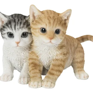 Kittens Sitting Together - Sculpture